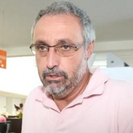 El concejal Antimo Valiente comunica al PSOE que quiere pasar a los no adscritos en Tías