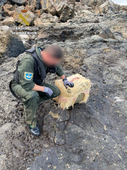 Hachís encontrado en aguas entre Lanzarote y Fuerteventura