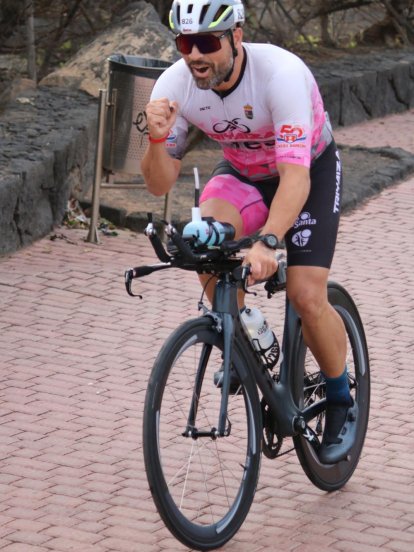Léo Bergère y Katrina Matthews se llevan el triunfo en el Club La Santa IRONMAN 70.3 Lanzarote 2022