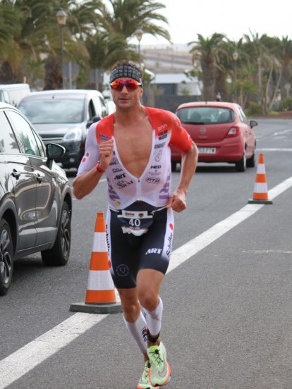 Léo Bergère y Katrina Matthews se llevan el triunfo en el Club La Santa IRONMAN 70.3 Lanzarote 2022