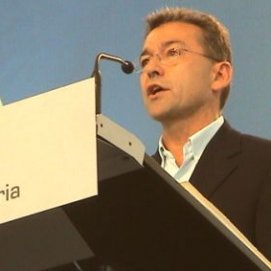 El Gobierno canario emprenderá acciones judiciales si los investigadores concluyen que existen responsabilidades en la tragedia del vuelo 5022