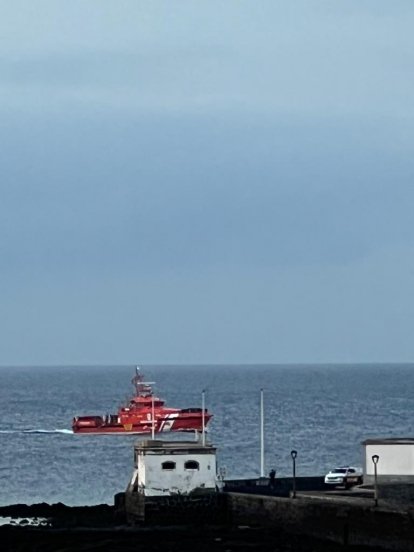Llegada de migrantes al muelle Comercial | Foto: Claudio Doreste