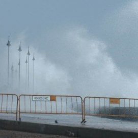 Canarias, en prealerta por la llegada de la tormenta tropical Nadine a las Islas