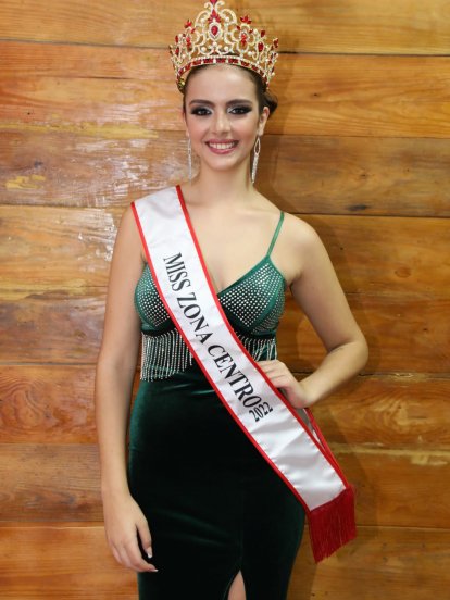 Lucía Martín, miss Zona Centro Las Salinas 2022