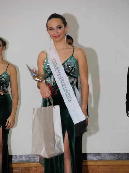 Nayra Velázquez, tercera dama de honor Reina de las Fiestas Las Salinas 2022