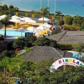 El redactor del Plan de Yaiza tacha la situación del Kikoland de kafkiana y el plan Costa Papagayo de surrealismo urbanístico