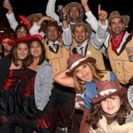 Unas 2.000 personas se dieron cita en el coso de Tinajo y más de 6.000 acudieron a disfrutar de la verbena nocturna