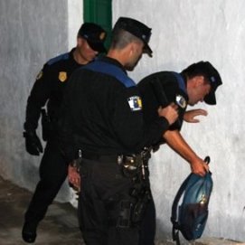 Tres detenidos en Arrecife acusados de vender drogas en Maneje y Valterra
