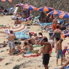 La Aemet decreta una nueva alerta amarilla para este jueves en Lanzarote por temperaturas de hasta 35 grados