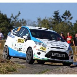 Yeray Lemes defiende en Cataluña el segundo puesto del Mundial Junior de Rallyes