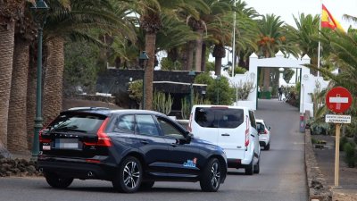 Llegada de Pedro Sánchez a la residencia La Mareta de Lanzarote