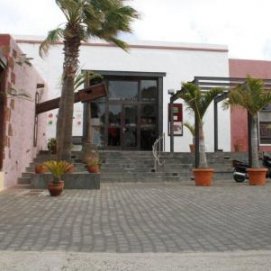 El Ayuntamiento de Yaiza paraliza las obras del nuevo hotel rural de Rosa porque no tienen licencia