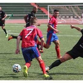 La UD Lanzarote remontó el partido ante el Unión Viera (2-3)