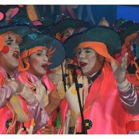 Desahuciados, Simplones, Vacilonas, Inadaptas, Tabletuos y Titi Roys, las seis murgas clasificadas para la final