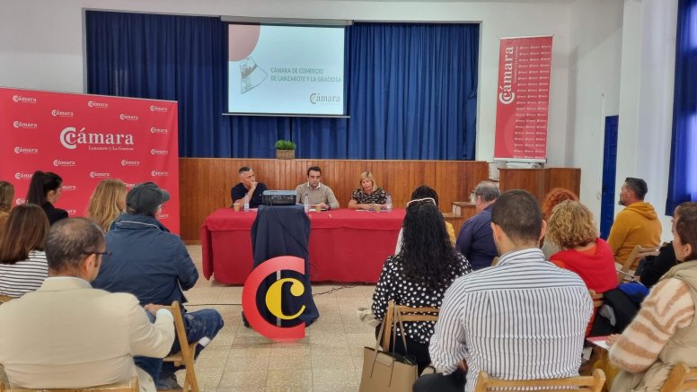 Reunión de la Cámara de Comercio con las empresas de La Graciosa