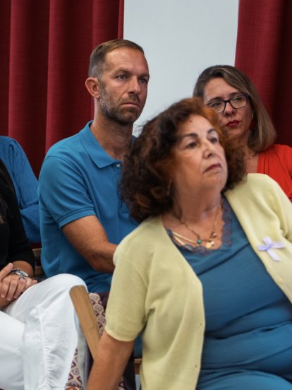 El PSOE homenajea a las víctimas de violencia machista en Lanzarote. 