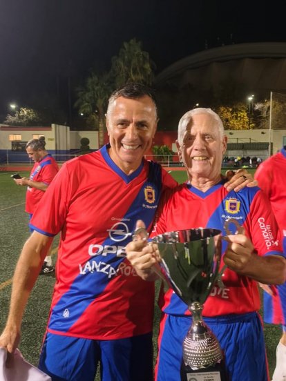 La UD Lanzarote Walking Football, campeona del Torneo de Navidad