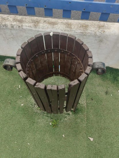 Estado del parque infantil de Mancha Blanca