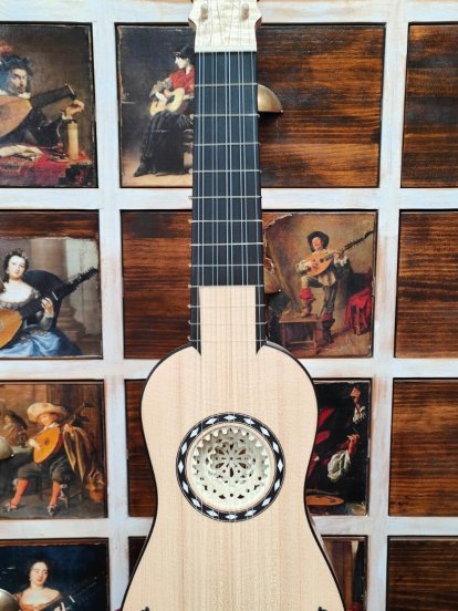 Instrumentos antiguos creados por Paco Dorta