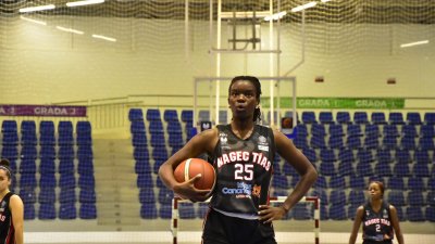 BALONCESTO. MAGEC TÍAS   MARISTAS CORUÑA (4)