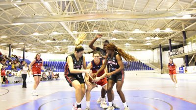 BALONCESTO. MAGEC TÍAS   MARISTAS CORUÑA (5)