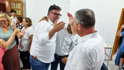 Celebración de Isidro Pérez en la sede del PSOE 