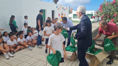 Iniciativa escolar de reforestación de la zona de la Casa Mayor Guerra de San Bartolomé 