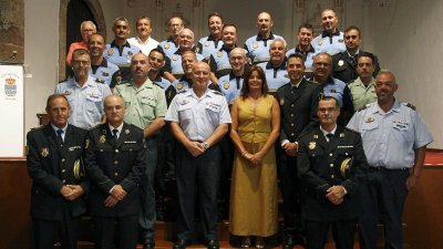 El cuerpo de Policía Local de Teguise en la entrega de medallas por su labor profesional (Foto: José Luis Carrasco)
