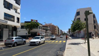 Calle Manolo Millares abierta al tráfico al mediodía de este viernes