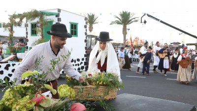 Ofrenda floral a la Virgen de Los Dolores, 2023