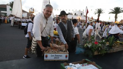 Ofrenda floral a la Virgen de Los Dolores, 2023