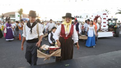Ofrenda floral a la Virgen de Los Dolores, 2023