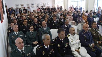 Acto con motivo del día de la Policía Nacional. Foto: José Luis Carrasco.