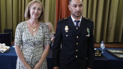 Acto con motivo del día de la Policía Nacional. Foto: José Luis Carrasco.