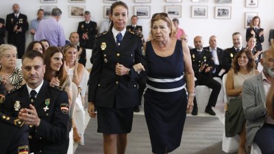 Acto con motivo del día de la Policía Nacional. Foto: José Luis Carrasco.