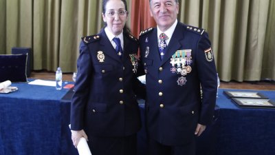 Acto con motivo del día de la Policía Nacional. Foto: José Luis Carrasco.