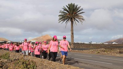 Caminata de AFOL por el Día contra el cáncer de mama