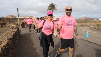 Caminata de AFOL por el Día contra el cáncer de mama