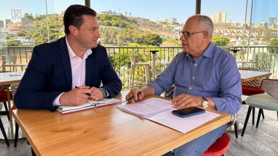 Óscar Noda y Casimiro Curbelo