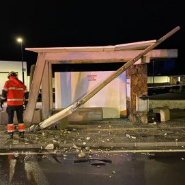 Parada de guaguas tras el accidente en Mala