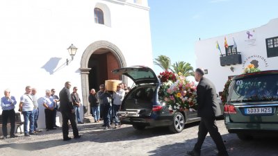 Emotiva la despedida de José Cabrera, fundador del Grupo Tiagua