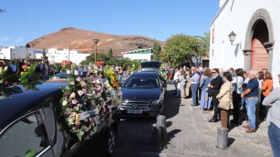 Emotiva la despedida de José Cabrera, fundador del Grupo Tiagua