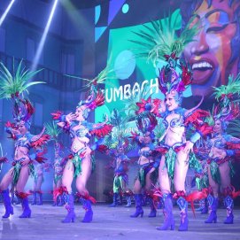 Exhibición de comparsas en el carnaval de Arrecife