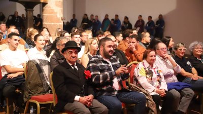 Presentación de la comparsa Los Cumbacheros, 2024