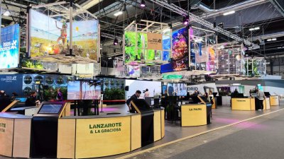 Fernándo Cavijo y políticos de Lanzarote en la 'Feria Internacional de Turismo 2024' de Madrid 