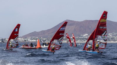 Campeonato del mundo de iQFOiL, 2024 (© Sailing Energy/Marina Rubicón)