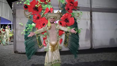 Presentación de las comparsa Los Timanfeiros y Los Yaiseros, 2024