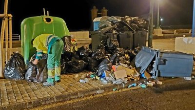 Imágenes de la basura acumulada en el centro de Arrecife