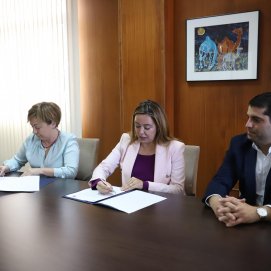Firma del acuerdo entre el Cabildo y la Universidad de La Laguna