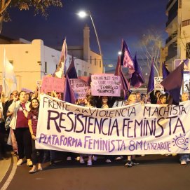 Manifestación del Día Internacional de la Mujer en Arrecife (FOTO: José Luis Carrasco)